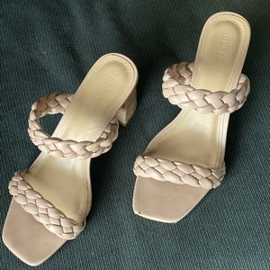 Tan/pink Dunes Iris Size 10 Wedges Good Condition